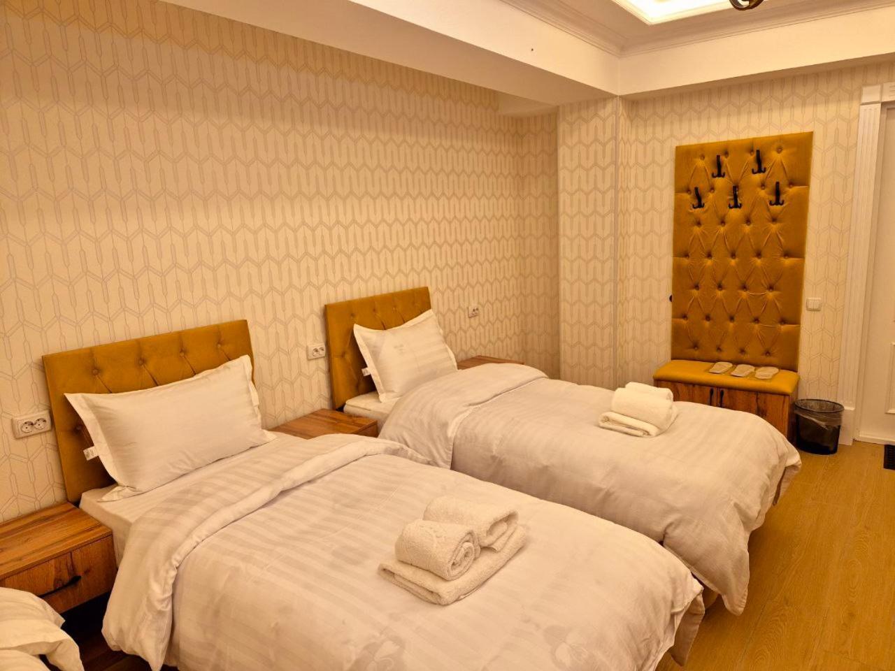 Samarkand Imron Hotel Exterior photo