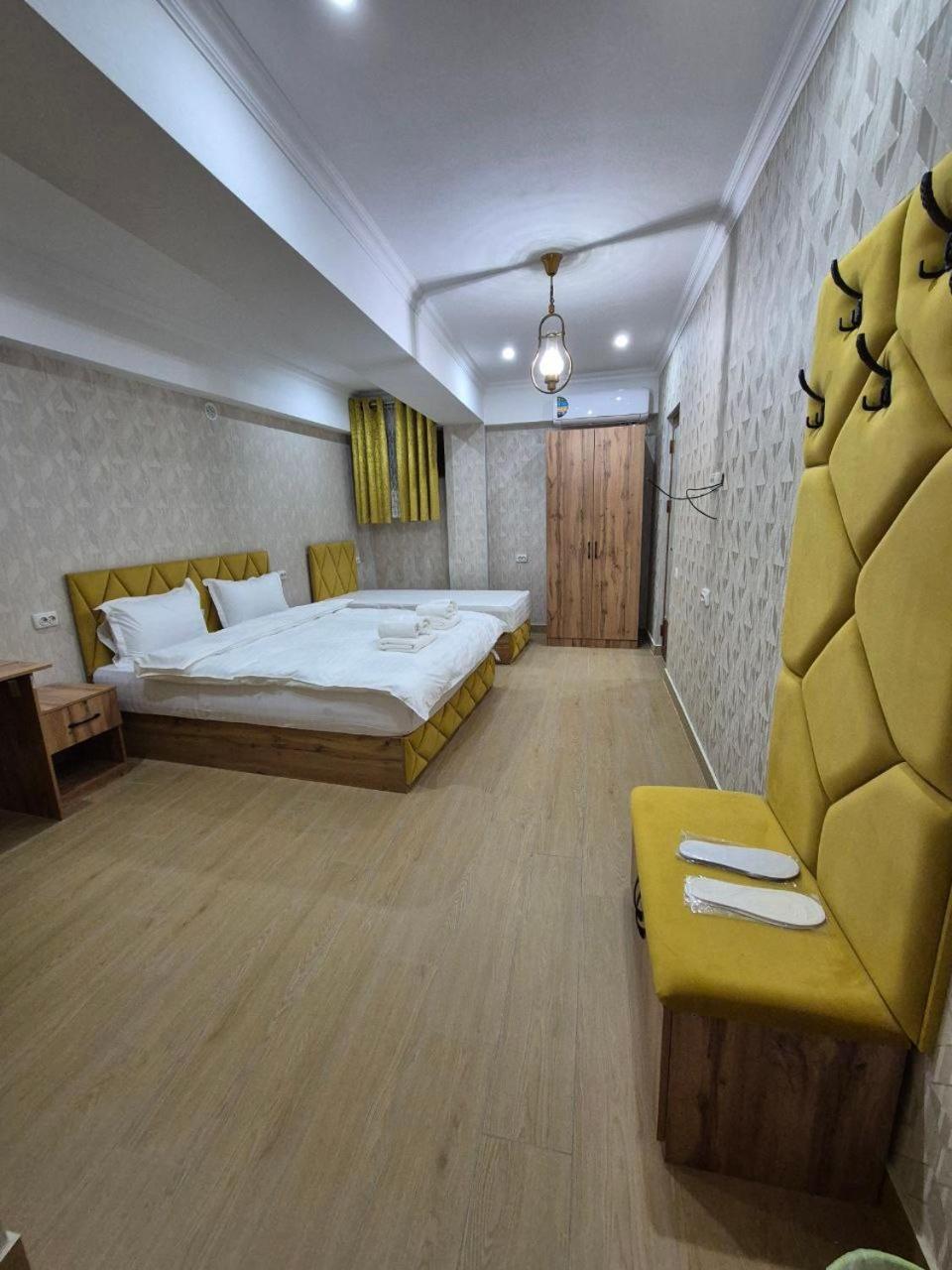 Samarkand Imron Hotel Exterior photo